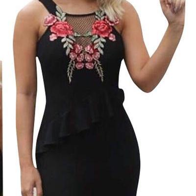 Scoop Embrodiery Bodycon Short Mesh Dress