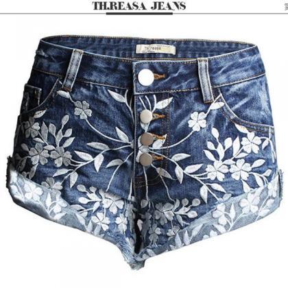 Embroidery Flower Denim Tassel Regular Slim Shorts