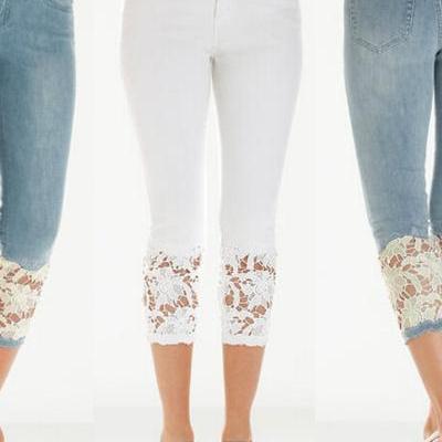 Solid Color With Lace Patchwork 3/4 Length Jeans..