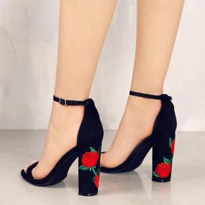 Embroidery Chunky Heels Open Toe Ankle Wrap..