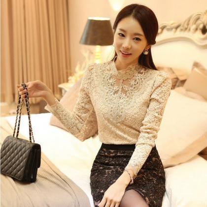 High-necked Lace Pure Color Patchwork Long Sleeves..