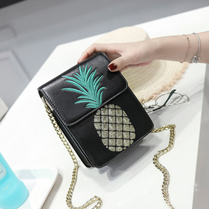 Pineapple Pattern Embroidery Beads Crossbody Bag
