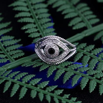 Eye Of The Demon Zircon Diamond Ring