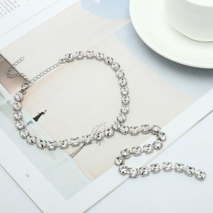 Long Tassel With Y-shaped Diamonds Necklace
