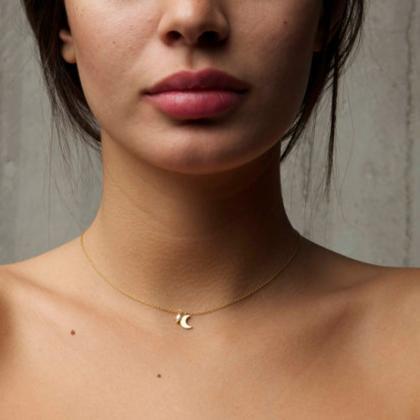 Moon Women Necklaces Star Simple Necklace Choker..