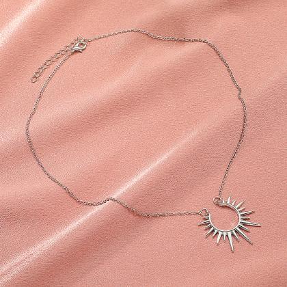 Silvery Sunflower Necklace U-shaped Horseshoe..