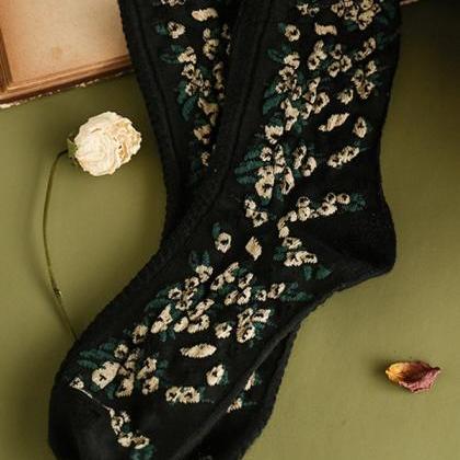 Black Vintage Jacquard Keep Warm Cotton Socks