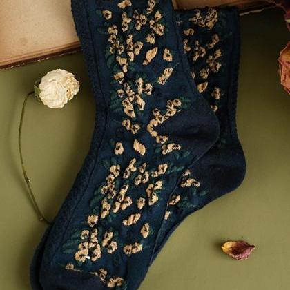 Navy Blue Vintage Jacquard Keep Warm Cotton Socks