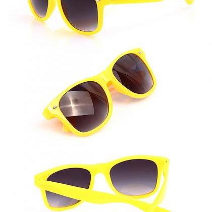 Classic Shades Unisex Candy Color Sunglasses