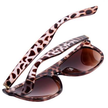 Modern Trendy Hipster Wayfarer Frame Sunglasses