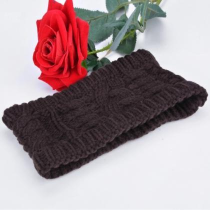 Solid Color Women's Winter Knitting..