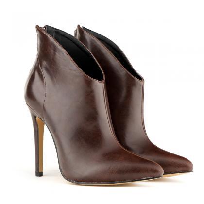 block heel pointed toe ankle boots