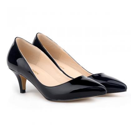 Patent Leather Pointed-toe Kitten Heels