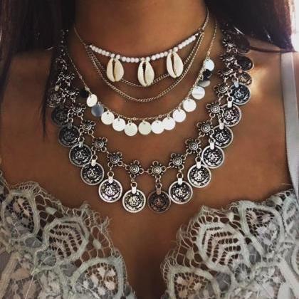 Metal Sequins Tassel Short Necklace