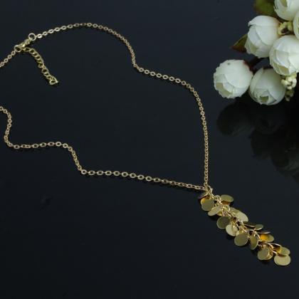 Metal Sequins Tassel Clavicle Necklace