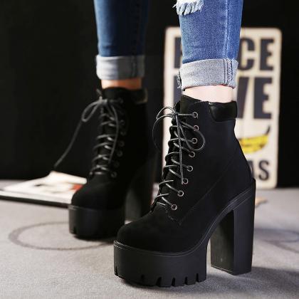 Ultra-high Chunky Cleated Platform Boots