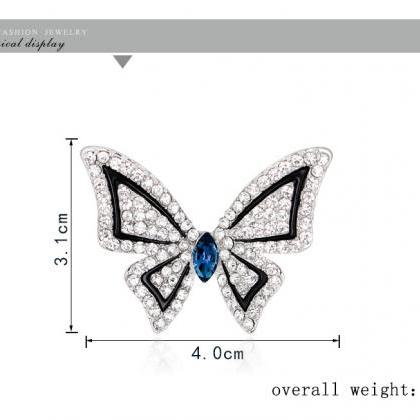 Selling The Butterfly Brooch Geometry