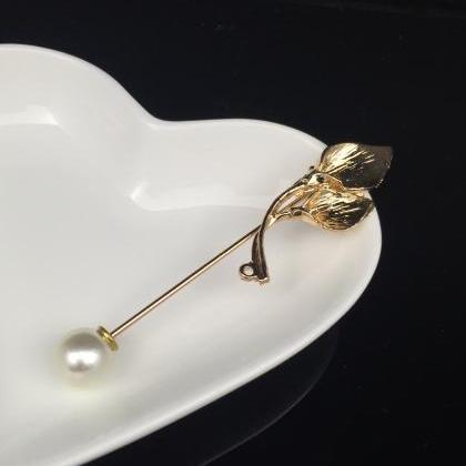 Morning Glory Metal Long Pearl Brooches