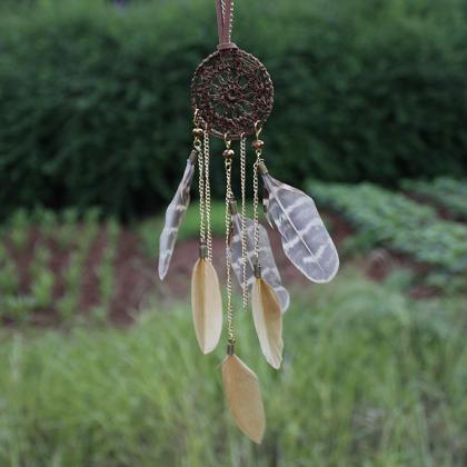 Dreamcatcher Hand-woven Feather Necklace Sweater..