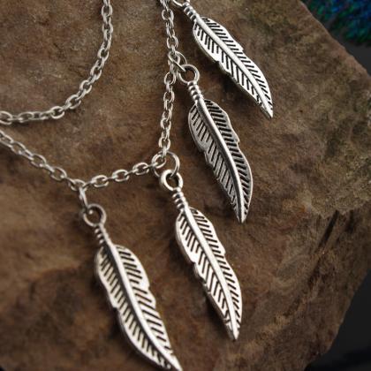 Natural Stone Metal Feathers Tassel Earrings