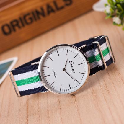 Simple Nylon Strap Fashion Watch