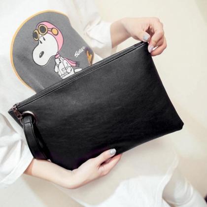 Fashion Women Solid Clutch Bag Synthetic Leather..