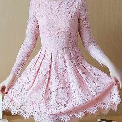Temperament Long Sleeved Lace Dress