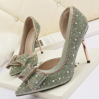 Water drill slim heel side hollow party shoes-Green