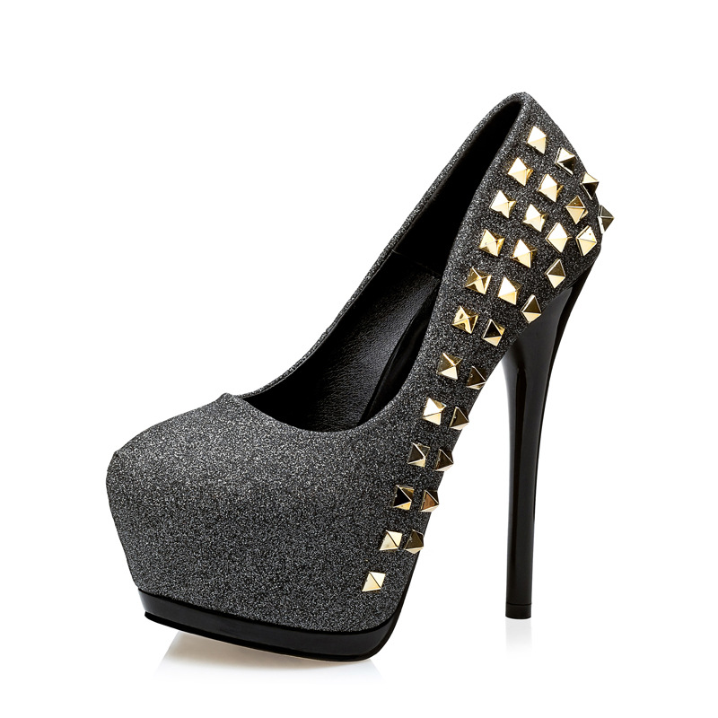 Round Toe Shimmery Stiletto Pump With Pyramid Stud