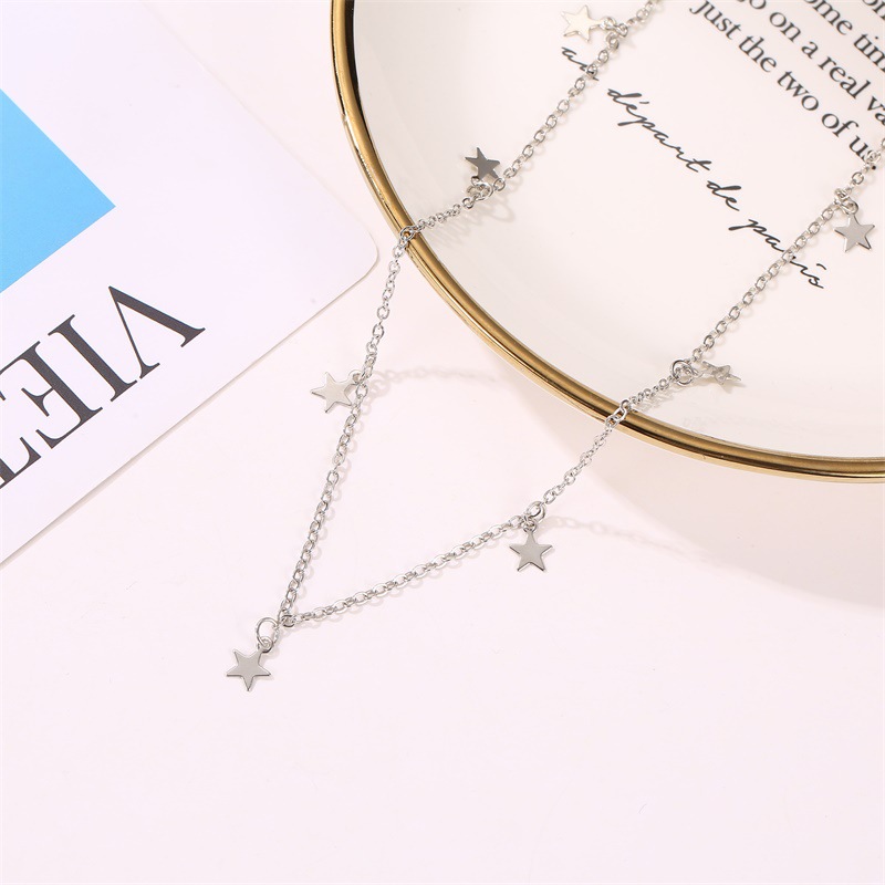 Silvery Fashion Geometric Necklace Simple Metal Star Clavicle Chain