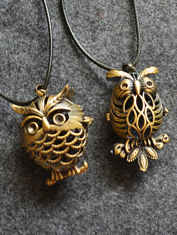 Artistic Retro Solid Owl Necklace