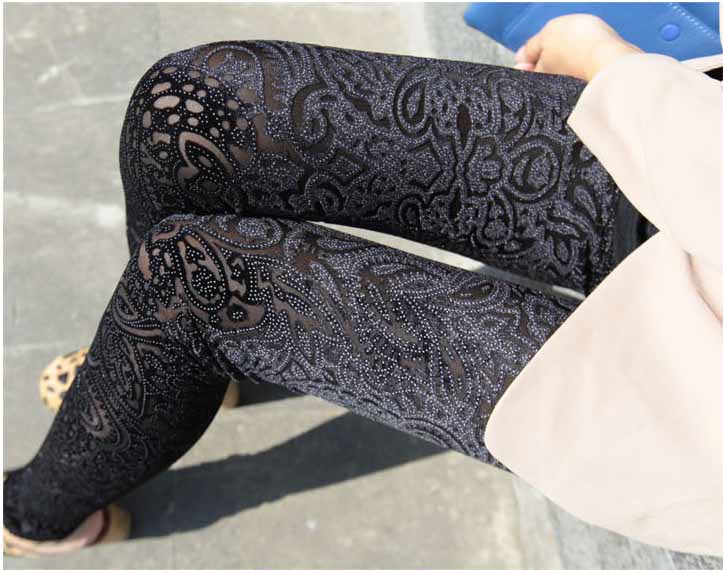 Velvet shop patterned leggings