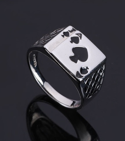 Spades A Poker Heart-shaped Ring