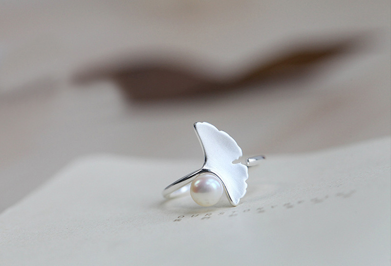 Original Gingko Leaf Pearl Female Literary Youth Small Pure And Fresh And Rings