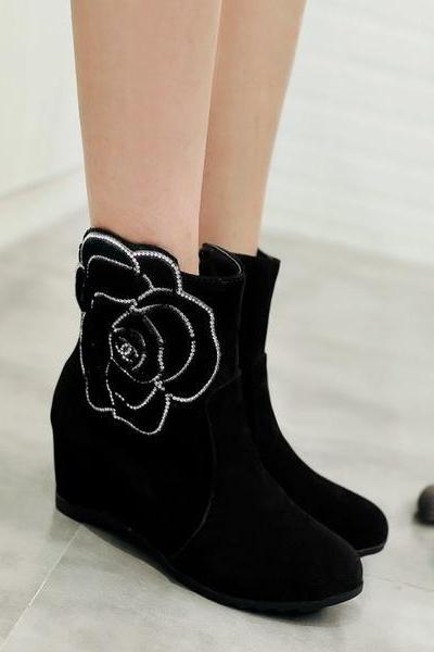 Flower Print Inside Heels Suede Round Toe Short Boots