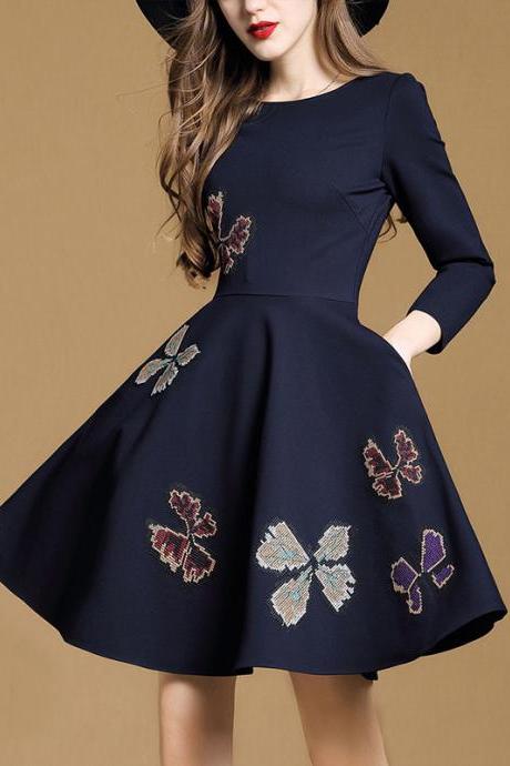 Embroidery Flowers 9/10 Sleeves Short Pleated A-line Dress