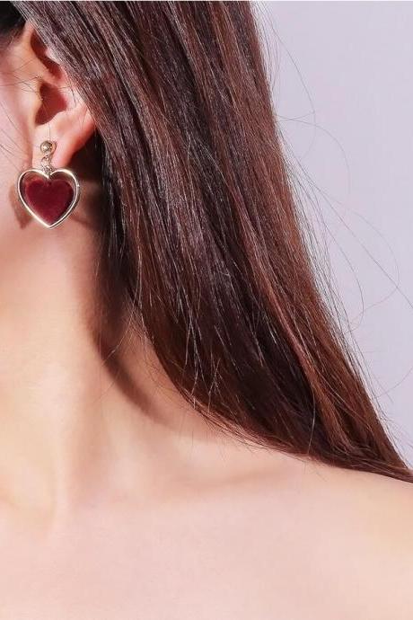 Fashion Goes With Cute Peach Heart Earrings