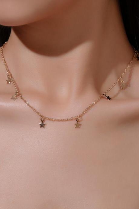 Golden Fashion Geometric Necklace Simple Metal Star Clavicle Chain