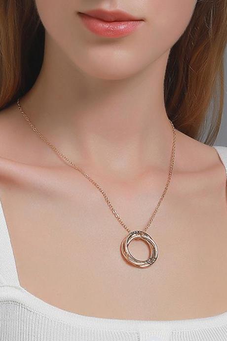 Fashion Metal Circle Necklace