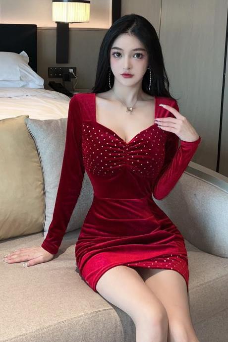 Red Fashion Wave Dot Stitching Sexy Velvet Bottomed Dress