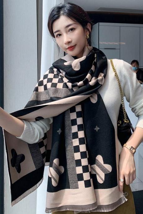 Vintage Contrast Color Jacquard Tasseled Shawl&Scarf
