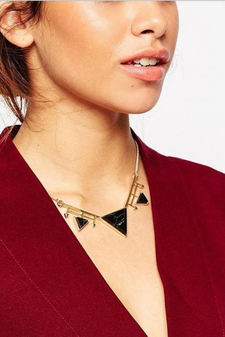 Personality geometric triangle Pendant Necklace