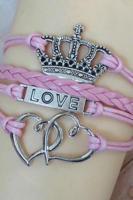 Beautiful Crown Pattern Love Bracelet