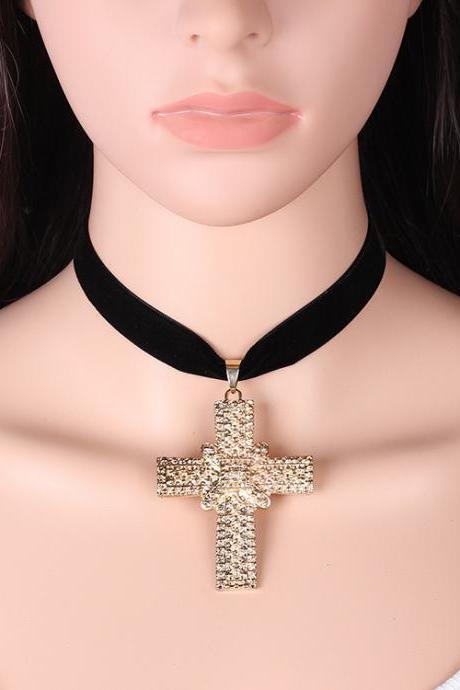 Creative Gothic Retro Cross Velvet Necklace