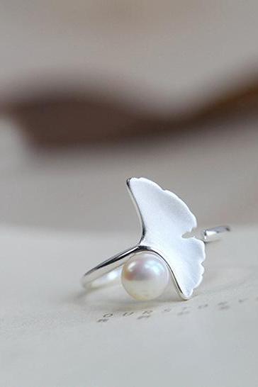 Original gingko leaf pearl female literary youth small pure and fresh and rings