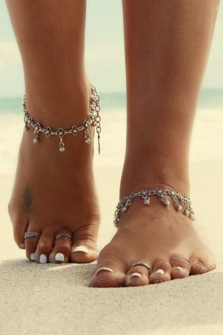 Exaggerated Personality Hollow Out Small Beads Pendant Anklets
