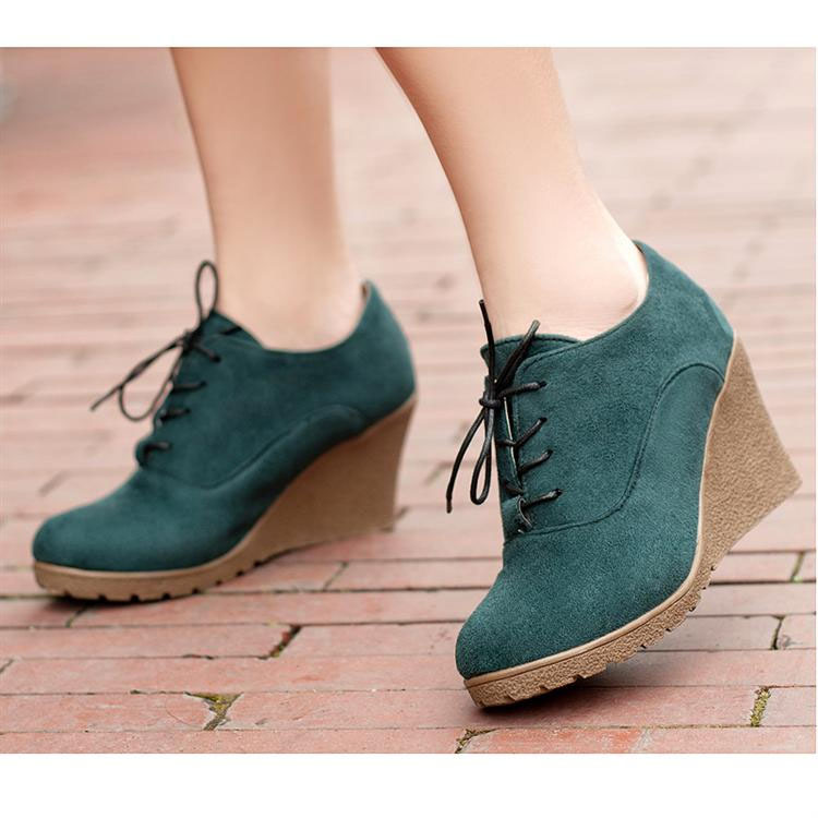 high wedge platform boots