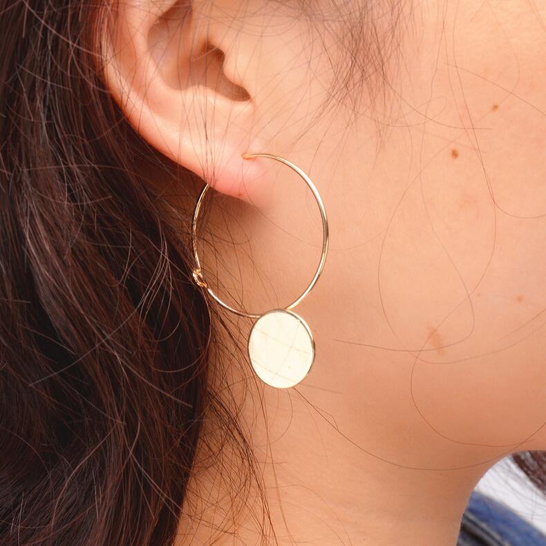 Korean Style Geometric Wafer Circle Earrings on Luulla